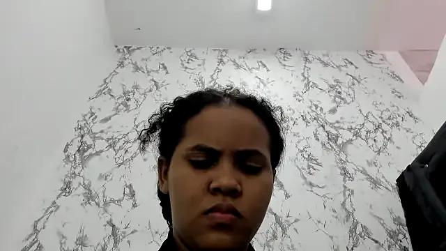 makena18 from StripChat is Freechat