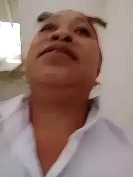 Mamapm20 from StripChat is Freechat