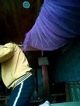 Manni_john from StripChat is Freechat