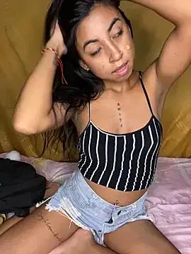 mara_rosseX from StripChat is Freechat