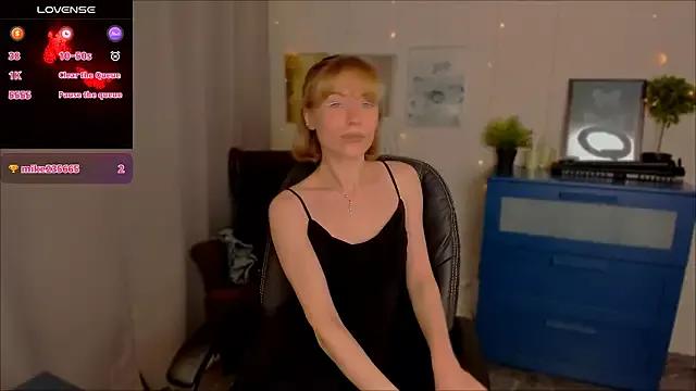 MaraCooperrr from StripChat