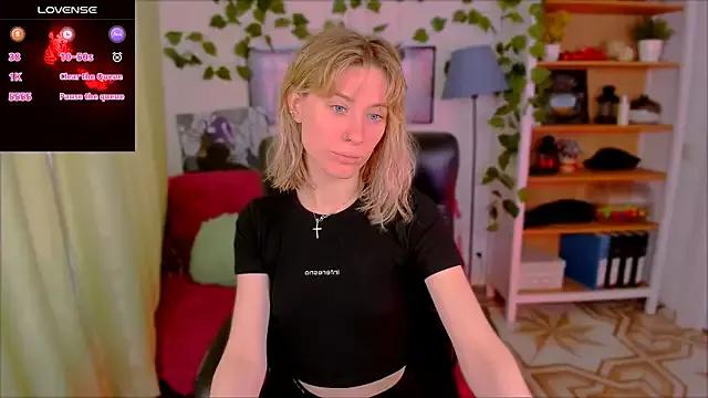 MaraCooperrr from StripChat