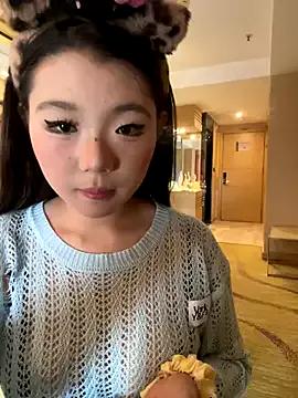 March-mi from StripChat is Freechat