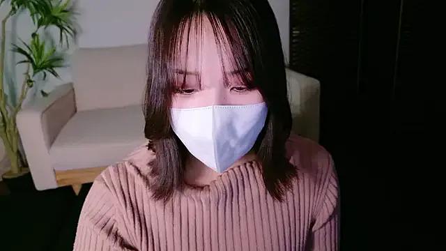 mari_tan_ch on StripChat