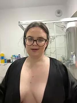 Find your cherished anal broadcaster match with our advanced interactive search and filtering options, allowing you to tailor-make your live event desires.