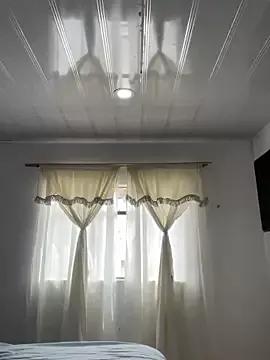 Marianahb-e from StripChat is Freechat