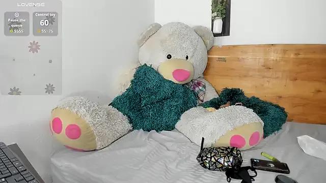 marilyn_arab from StripChat is Freechat