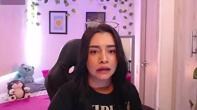 MarilynWhite_ from StripChat is Freechat