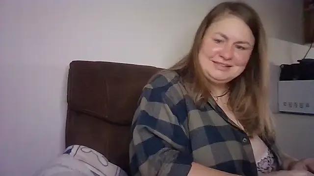 MartaXLove from StripChat is Freechat