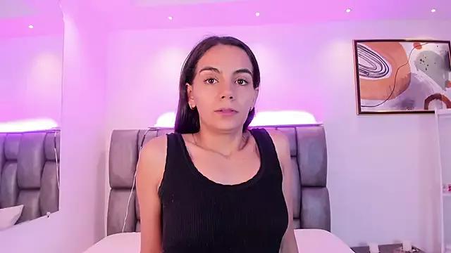 Find your cherished anal broadcaster match with our advanced interactive search and filtering options, allowing you to tailor-make your live event desires.