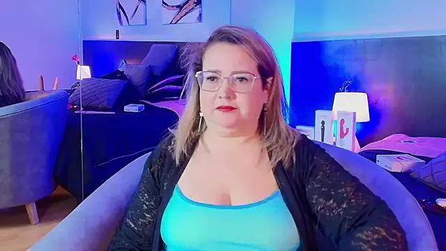 Find your cherished anal broadcaster match with our advanced interactive search and filtering options, allowing you to tailor-make your live event desires.