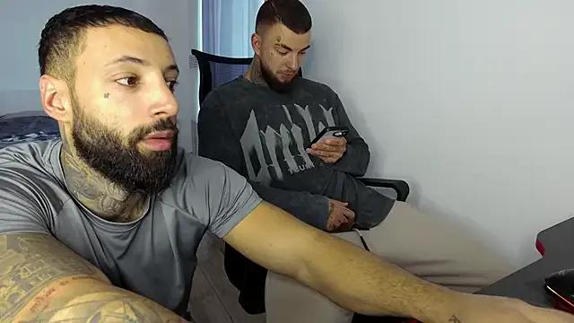 MasculineGuy99 from StripChat is Freechat