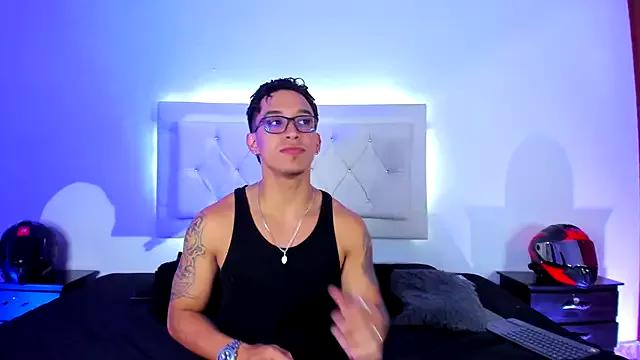 Find your cherished anal broadcaster match with our advanced interactive search and filtering options, allowing you to tailor-make your live event desires.