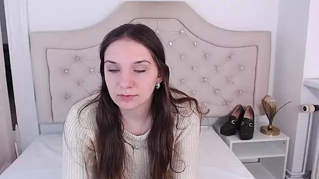 MayaFlirt from StripChat