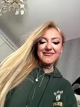 MazeSin from StripChat