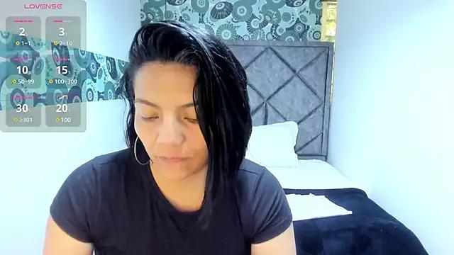 Megan_Milf__ from StripChat is Freechat