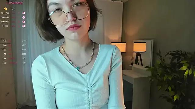 Find your cherished anal broadcaster match with our advanced interactive search and filtering options, allowing you to tailor-make your live event desires.
