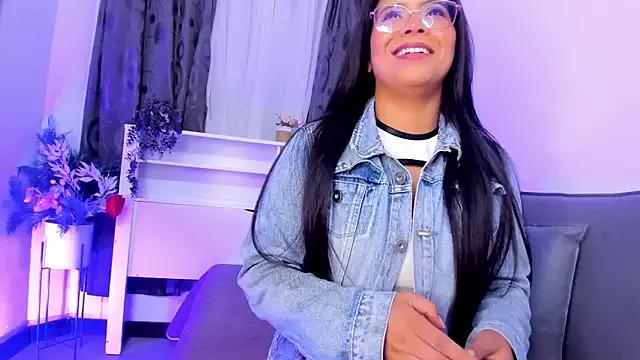 Meghan_loghan from StripChat is Freechat