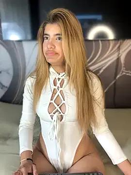MelissaAlCapone from StripChat is Freechat