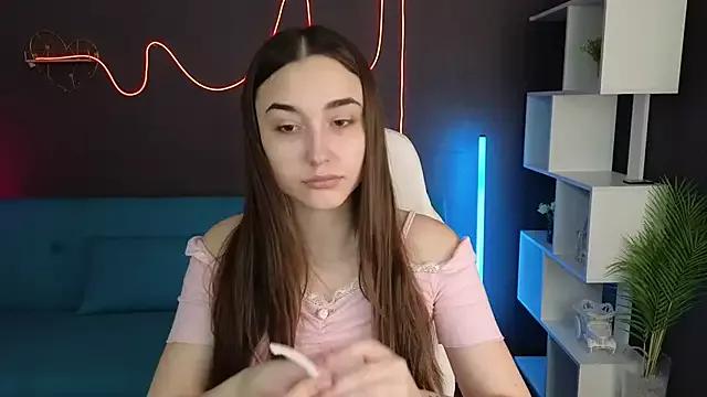 MelissaPristine from StripChat is Freechat