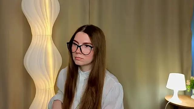 MelitaMoote from StripChat is Freechat