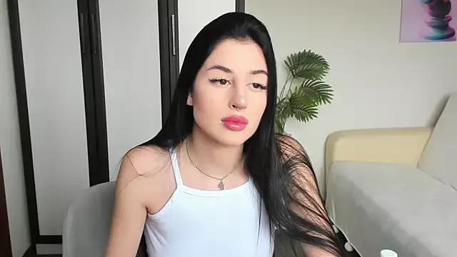 meowallen from StripChat is Freechat