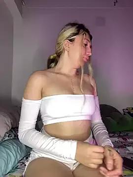 Find your cherished anal broadcaster match with our advanced interactive search and filtering options, allowing you to tailor-make your live event desires.