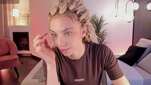 Find your cherished anal broadcaster match with our advanced interactive search and filtering options, allowing you to tailor-make your live event desires.