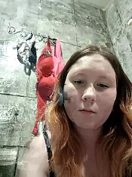 MiaKissy from StripChat is Freechat
