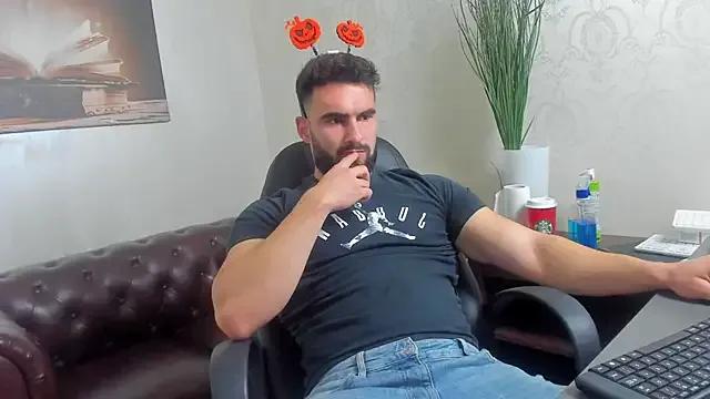 MicahLane from StripChat is Freechat