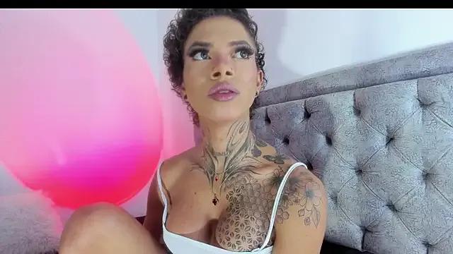 Find your cherished anal broadcaster match with our advanced interactive search and filtering options, allowing you to tailor-make your live event desires.