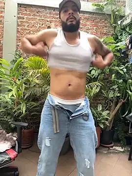 Mike_savage3 from StripChat is Freechat