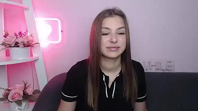 MilanaAngelAs from StripChat is Freechat