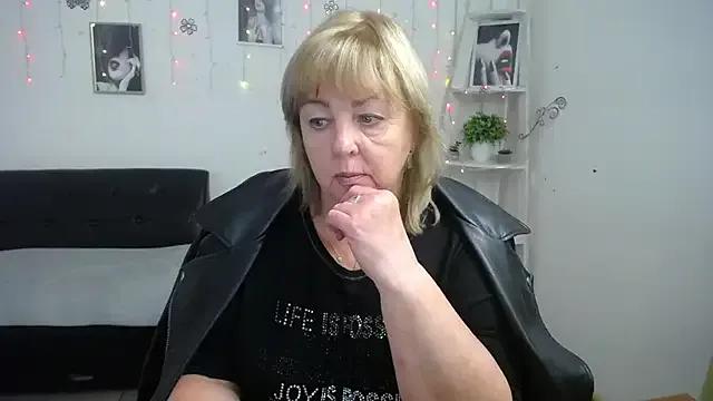 MilenaWedxy from StripChat is Freechat