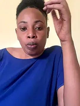 milky_mom from StripChat is Freechat