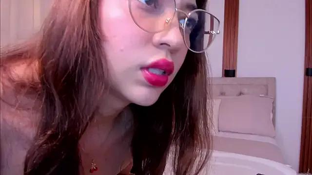 MillieBabe9 from StripChat