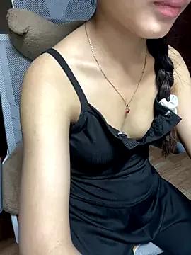 Mina048 from StripChat is Freechat