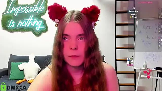 MiraaBloom from StripChat is Freechat