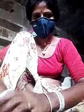 MISS-KAYA from StripChat