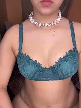 Miss_magicqueen from StripChat