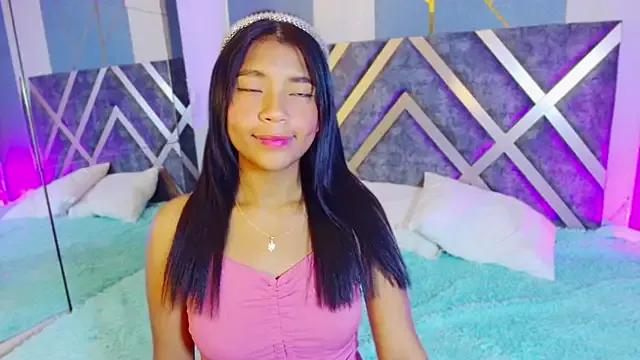 MissAzul from StripChat is Freechat