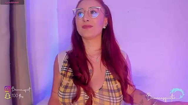 missbrianna from StripChat is Freechat