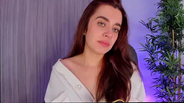 MissLana77 from StripChat is Freechat