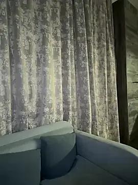 MissOyee from StripChat is Freechat