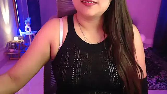 Mitikaa from StripChat