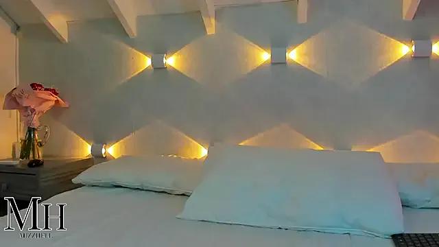 MizzHell from StripChat