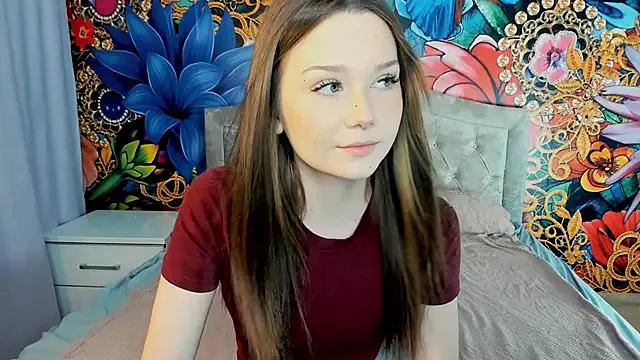 MoiraEmbry from StripChat is Freechat