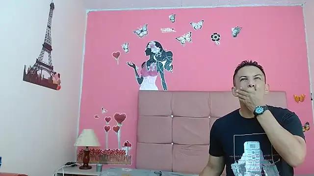 Molly_andsam from StripChat