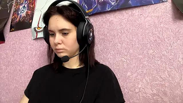 MollyPartey from StripChat is Freechat