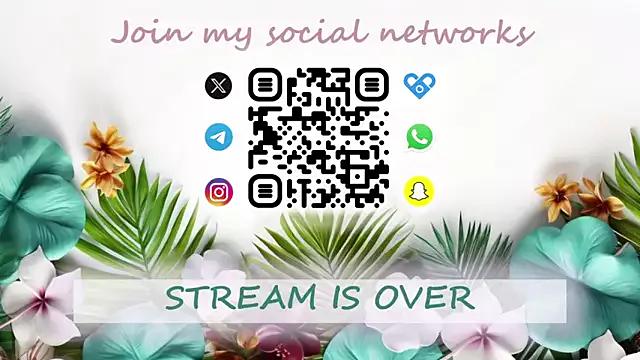 mollywayne from StripChat is Freechat